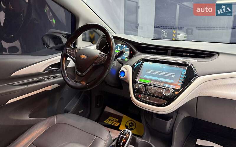 Хэтчбек Chevrolet Bolt EV 2020 в Черновцах