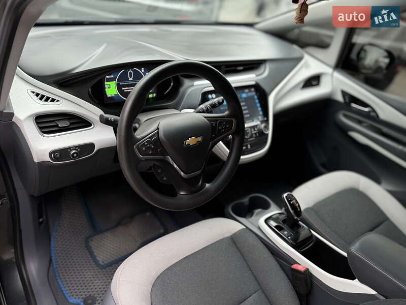 Хэтчбек Chevrolet Bolt EV 2017 в Одессе