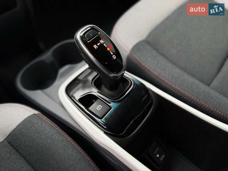 Хэтчбек Chevrolet Bolt EV 2017 в Одессе