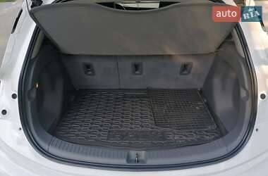 Хэтчбек Chevrolet Bolt EV 2020 в 