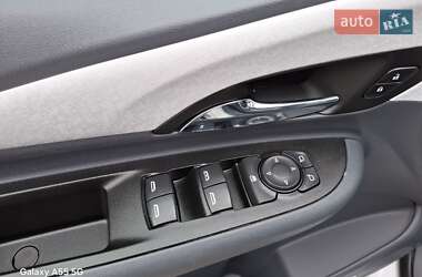 Хэтчбек Chevrolet Bolt EV 2021 в 