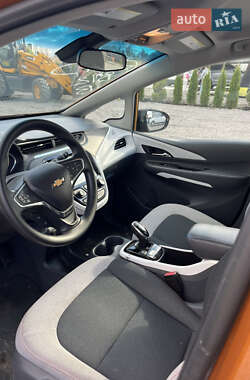 Хетчбек Chevrolet Bolt EV 2017 в 