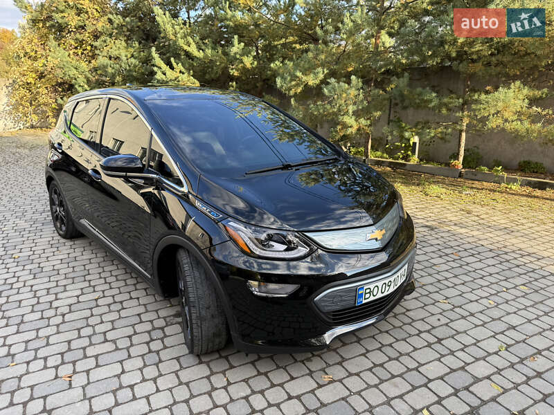 Хэтчбек Chevrolet Bolt EV 2018 в Тернополе