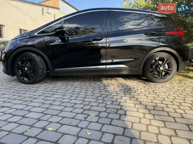 Хэтчбек Chevrolet Bolt EV 2018 в Тернополе