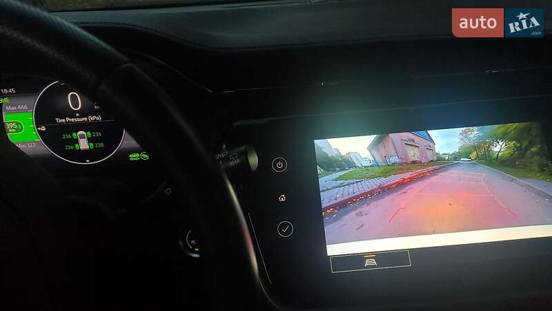 Хэтчбек Chevrolet Bolt EV 2022 в Ивано-Франковске