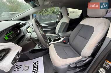 Хетчбек Chevrolet Bolt EV 2020 в 