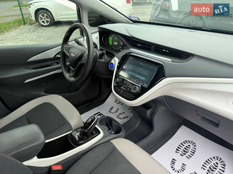 Хэтчбек Chevrolet Bolt EV 2020 в Луцке