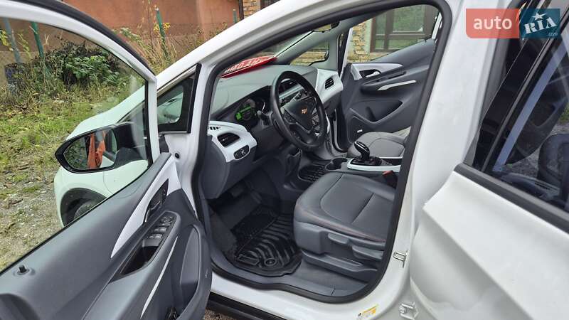 Хэтчбек Chevrolet Bolt EV 2020 в Львове фото 8 Хэтчбек Chevrolet Bolt EV 2020 в Львове