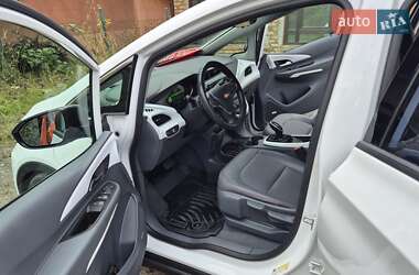 Хетчбек Chevrolet Bolt EV 2020 в 