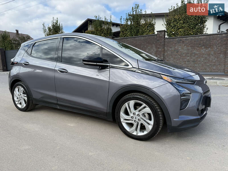 Хэтчбек Chevrolet Bolt EV 2023 в Виннице