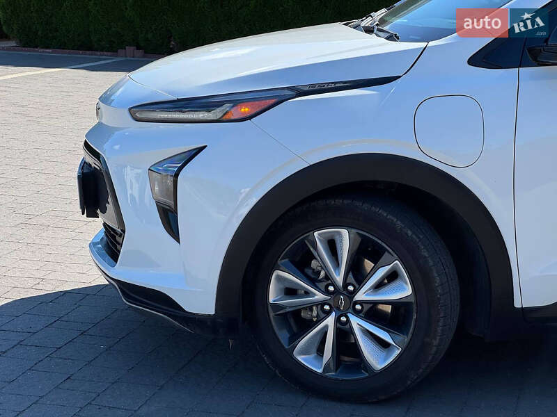 Хэтчбек Chevrolet Bolt EV 2022 в Стрые