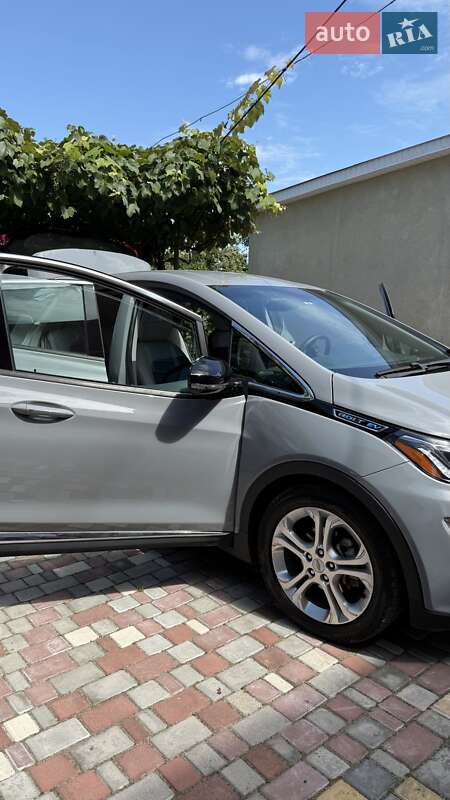 Хэтчбек Chevrolet Bolt EV 2019 в Дрогобыче