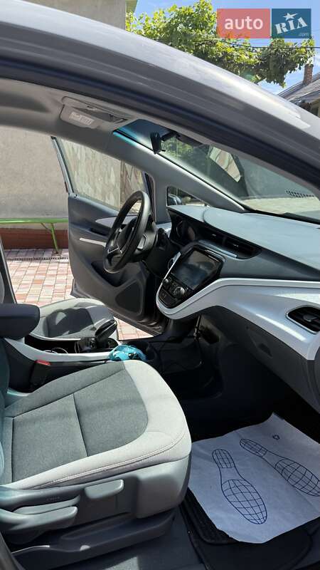 Хэтчбек Chevrolet Bolt EV 2019 в Дрогобыче