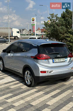 Хетчбек Chevrolet Bolt EV 2017 в 