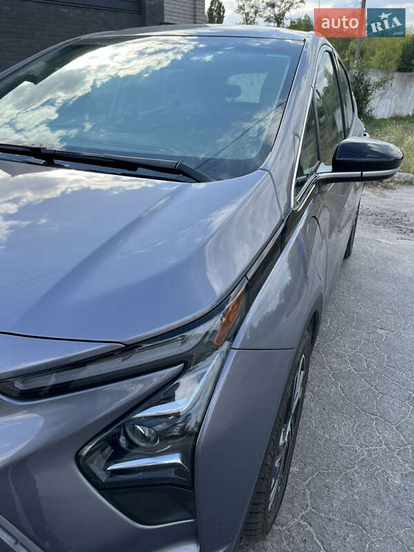Хетчбек Chevrolet Bolt EV 2023 в Дніпрі