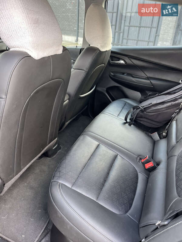 Хетчбек Chevrolet Bolt EV 2023 в Дніпрі