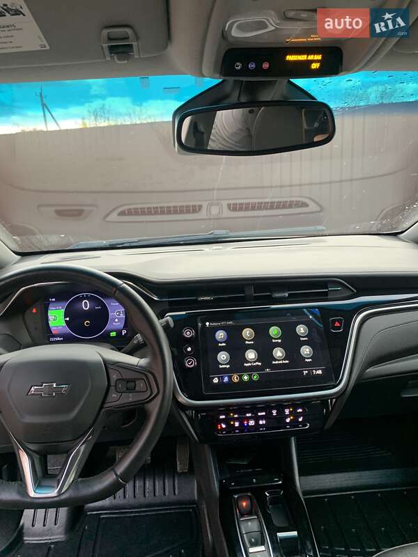 Хэтчбек Chevrolet Bolt EV 2023 в Золочеве фото 18 Хэтчбек Chevrolet Bolt EV 2023 в Золочеве