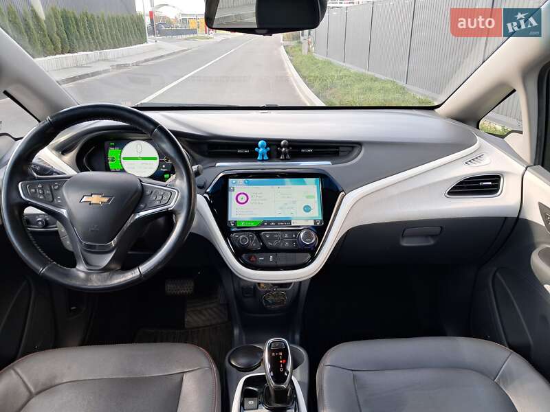 Хэтчбек Chevrolet Bolt EV 2017 в Львове фото 11 Хэтчбек Chevrolet Bolt EV 2017 в Львове