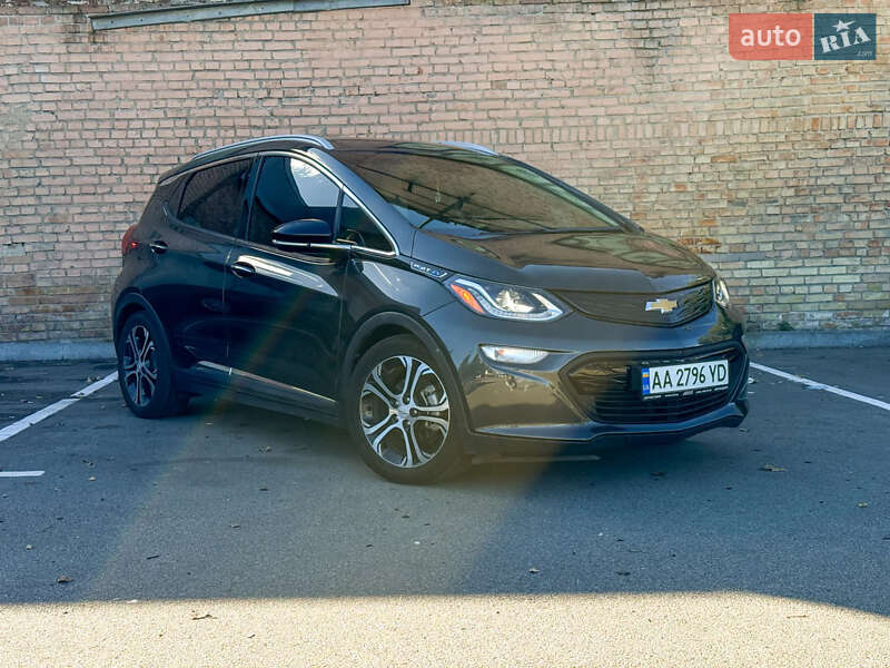 Хэтчбек Chevrolet Bolt EV 2020 в Киеве фото 3 Хэтчбек Chevrolet Bolt EV 2020 в Киеве