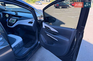 Хетчбек Chevrolet Bolt EV 2020 в 