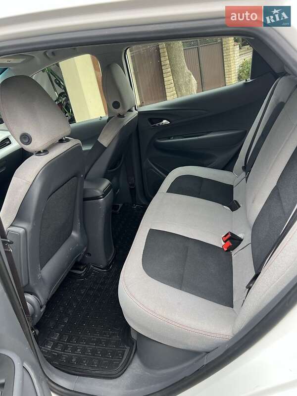 Хэтчбек Chevrolet Bolt EV 2017 в Умани