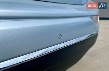 Хетчбек Chevrolet Bolt EV 2017 в 
