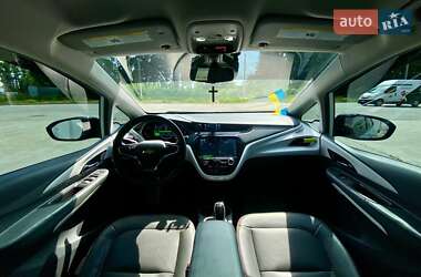 Хетчбек Chevrolet Bolt EV 2017 в 