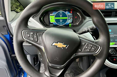 Хетчбек Chevrolet Bolt EV 2017 в  фото 9 Хетчбек Chevrolet Bolt EV 2017 в