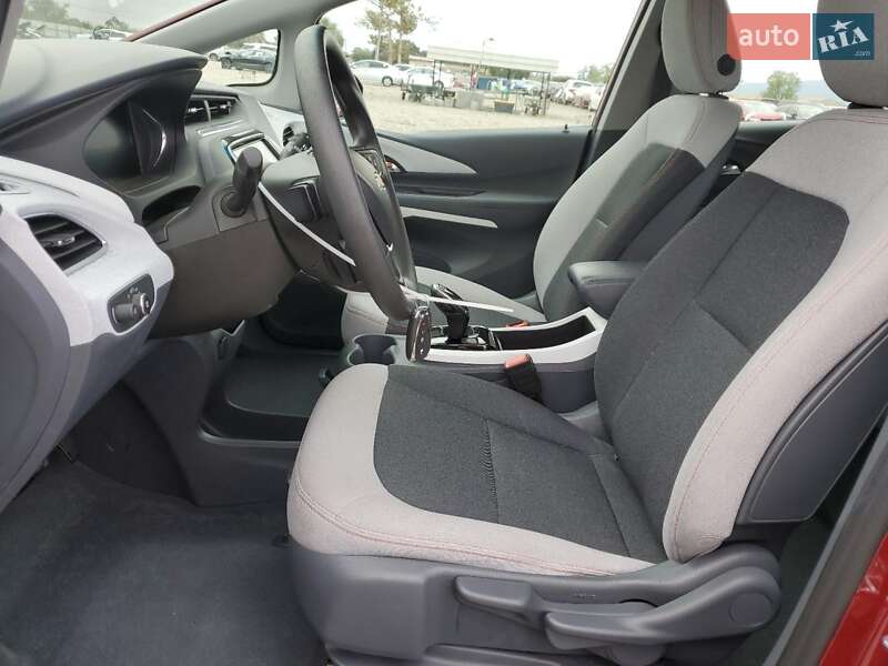 Хэтчбек Chevrolet Bolt EV 2018 в Ровно