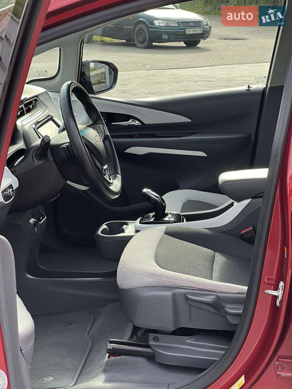 Хэтчбек Chevrolet Bolt EV 2017 в Запорожье фото 8 Хэтчбек Chevrolet Bolt EV 2017 в Запорожье