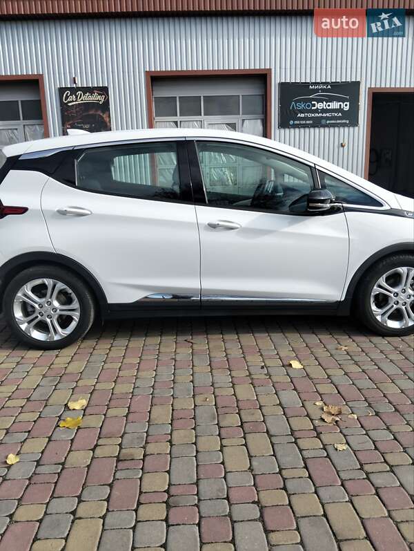Хетчбек Chevrolet Bolt EV 2016 в Костопілі