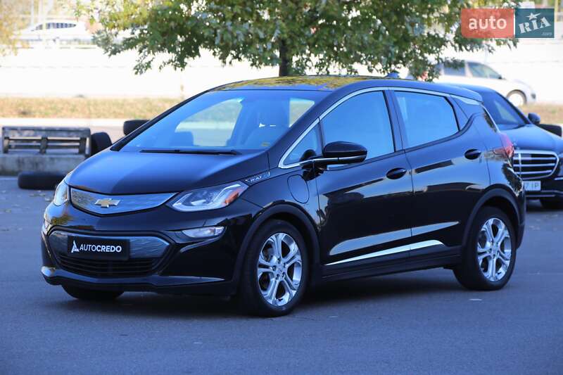 Хэтчбек Chevrolet Bolt EV 2018 в Киеве