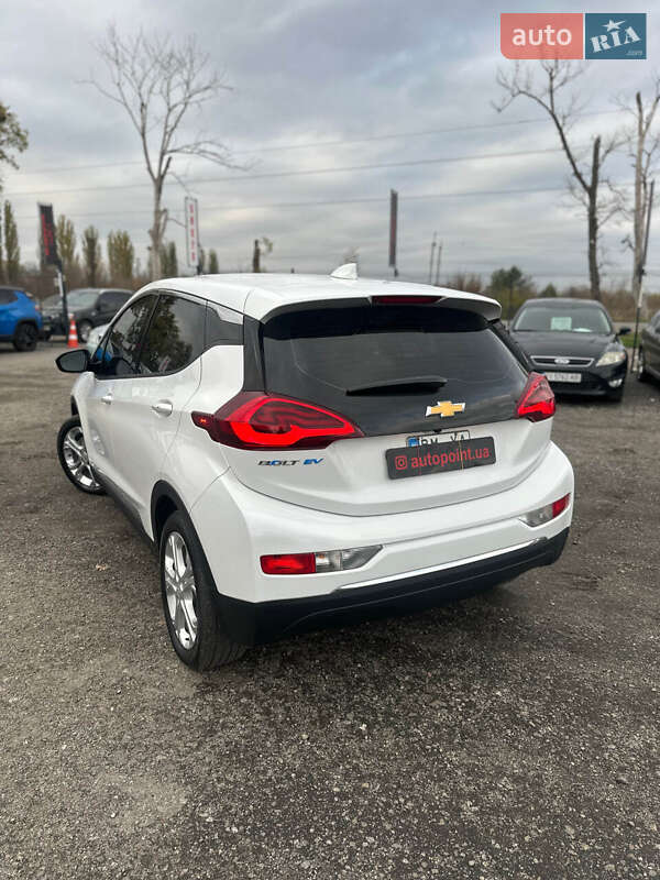 Хетчбек Chevrolet Bolt EV 2018 в Білогородці фото 10 Хетчбек Chevrolet Bolt EV 2018 в Білогородці