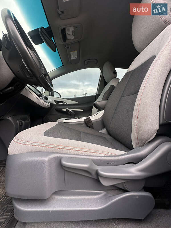 Хетчбек Chevrolet Bolt EV 2018 в Білогородці фото 25 Хетчбек Chevrolet Bolt EV 2018 в Білогородці