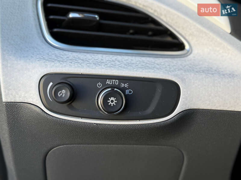 Хетчбек Chevrolet Bolt EV 2018 в Одесі