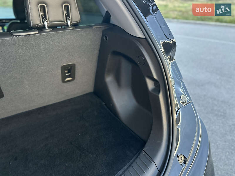 Хэтчбек Chevrolet Bolt EV 2023 в Виннице фото 45 Хэтчбек Chevrolet Bolt EV 2023 в Виннице