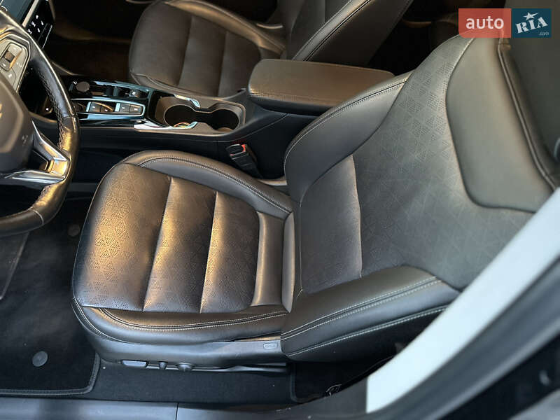 Хэтчбек Chevrolet Bolt EV 2023 в Виннице фото 54 Хэтчбек Chevrolet Bolt EV 2023 в Виннице