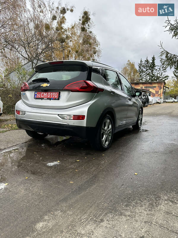 Хэтчбек Chevrolet Bolt EV 2018 в Киеве фото 6 Хэтчбек Chevrolet Bolt EV 2018 в Киеве