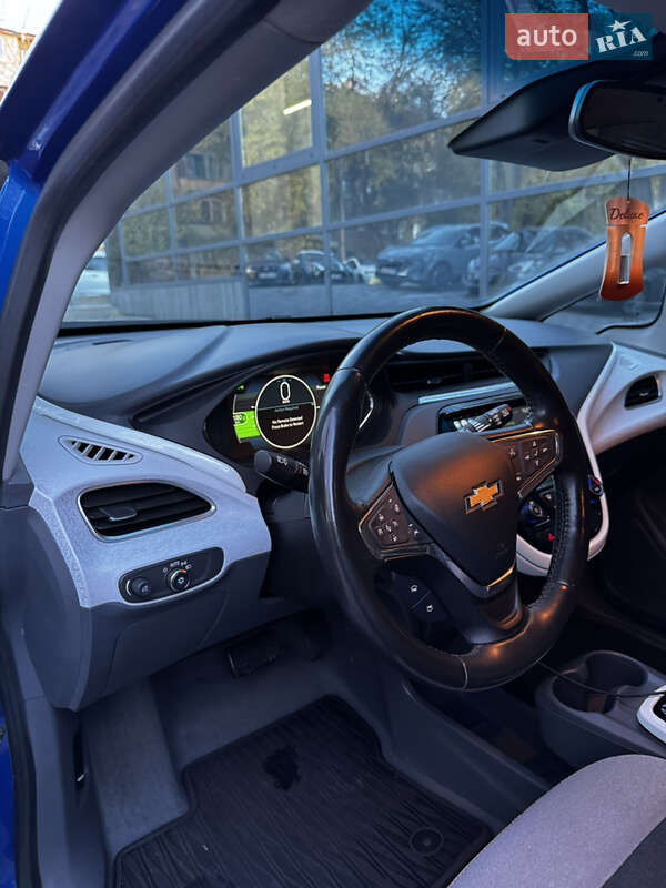 Хэтчбек Chevrolet Bolt EV 2018 в Запорожье фото 12 Хэтчбек Chevrolet Bolt EV 2018 в Запорожье