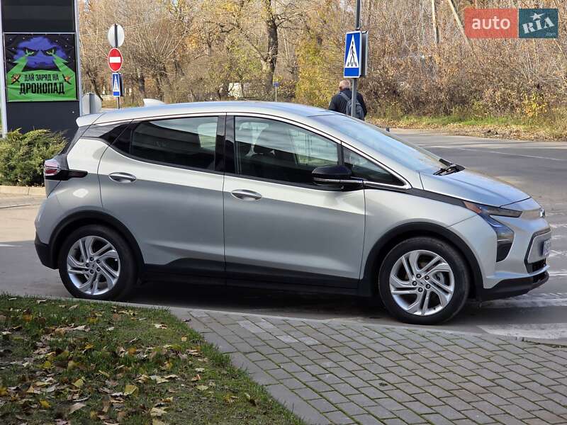 Хэтчбек Chevrolet Bolt EV 2023 в Виннице фото 5 Хэтчбек Chevrolet Bolt EV 2023 в Виннице