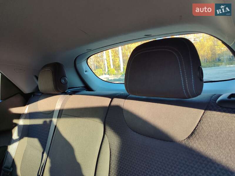 Хэтчбек Chevrolet Bolt EV 2023 в Ровно фото 23 Хэтчбек Chevrolet Bolt EV 2023 в Ровно