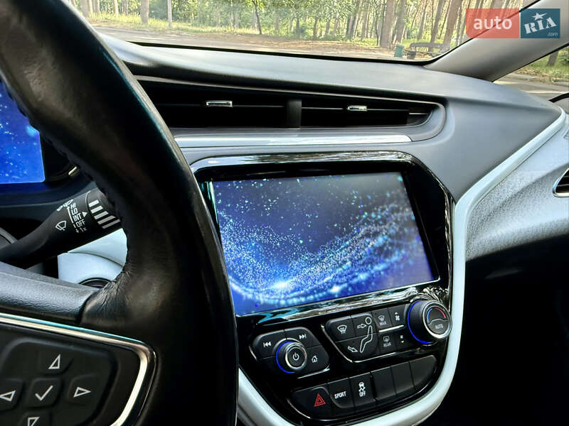 Хэтчбек Chevrolet Bolt EV 2021 в Черкассах фото 16 Хэтчбек Chevrolet Bolt EV 2021 в Черкассах