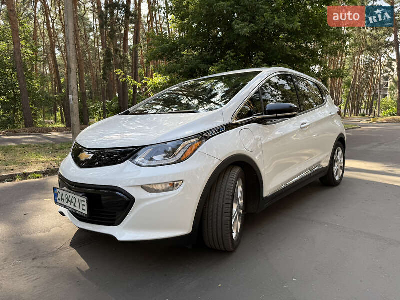 Хэтчбек Chevrolet Bolt EV 2021 в Черкассах фото 25 Хэтчбек Chevrolet Bolt EV 2021 в Черкассах