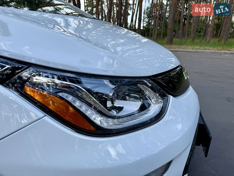 Хэтчбек Chevrolet Bolt EV 2021 в Черкассах фото 33 Хэтчбек Chevrolet Bolt EV 2021 в Черкассах