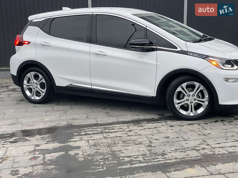 Хэтчбек Chevrolet Bolt EV 2021 в Львове фото 9 Хэтчбек Chevrolet Bolt EV 2021 в Львове