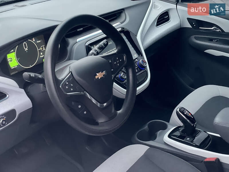 Хэтчбек Chevrolet Bolt EV 2021 в Львове фото 22 Хэтчбек Chevrolet Bolt EV 2021 в Львове