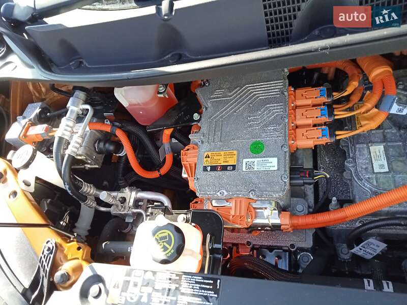 Хэтчбек Chevrolet Bolt EV 2017 в Ужгороде