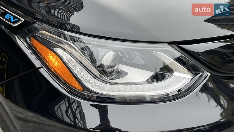 Хетчбек Chevrolet Bolt EV 2018 в Вишневому