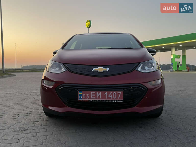 Хетчбек Chevrolet Bolt EV 2020 в Радивиліві