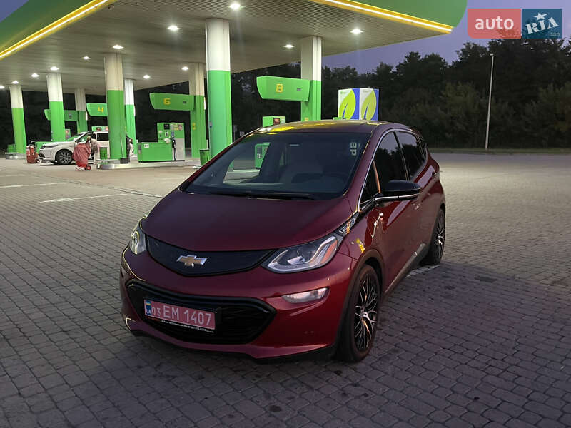 Хетчбек Chevrolet Bolt EV 2020 в Радивиліві